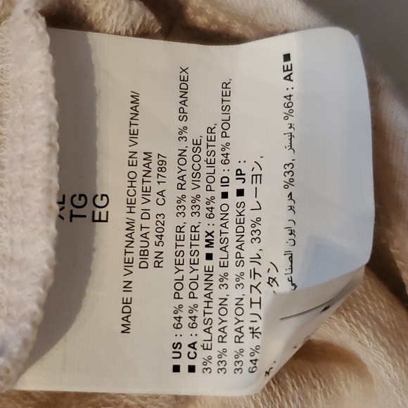 Old Navy Top - Picture 3 of 3